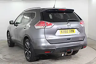 Used 2017 Nissan X-Trail Tekna Grey - Interior and Exterior details 6