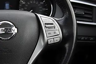 Used 2017 Nissan X-Trail Tekna Grey - Interior and Exterior details 12