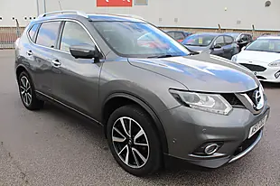 Used 2017 Nissan X-Trail Tekna Grey - Interior and Exterior details 2