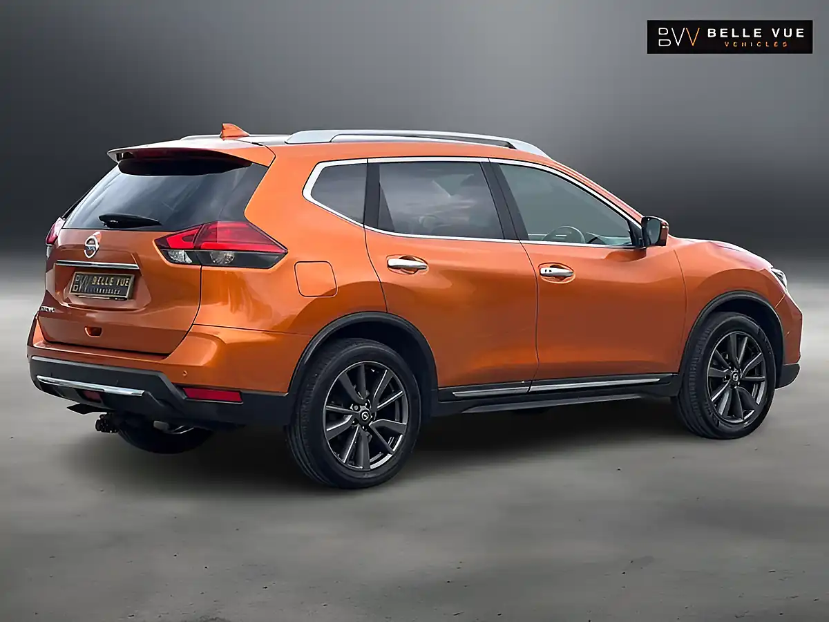 Used 2017 Nissan X-Trail Tekna Monarch Orange - Interior and Exterior details 6