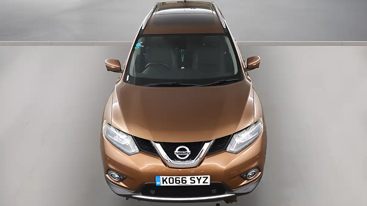 Used 2017 Nissan X-Trail Tekna Orange - Interior and Exterior details 7