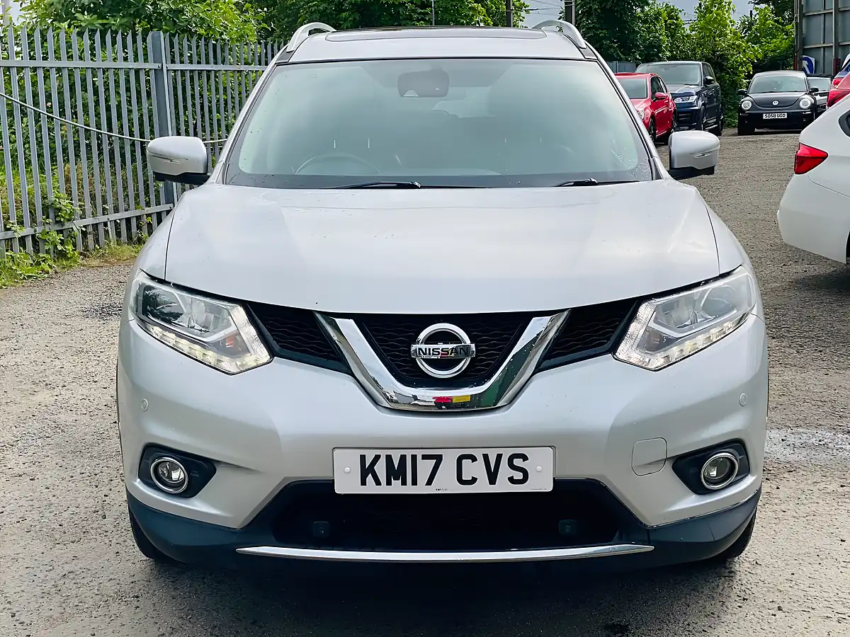 Used 2017 Nissan X-Trail Tekna Silver - Interior and Exterior details 2