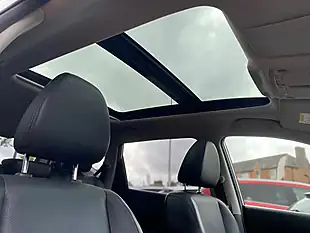 Used 2017 Nissan X-Trail Tekna Silver - Interior and Exterior details 7
