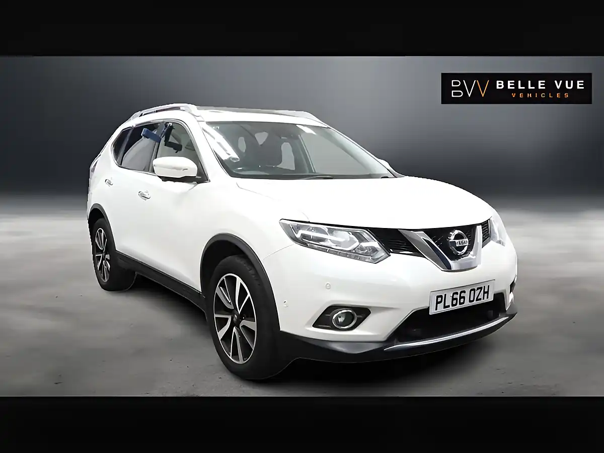 Used 2017 Nissan X-Trail Tekna Storm White - Front View