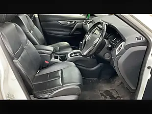 Used 2017 Nissan X-Trail Tekna Storm White - Interior and Exterior details 11
