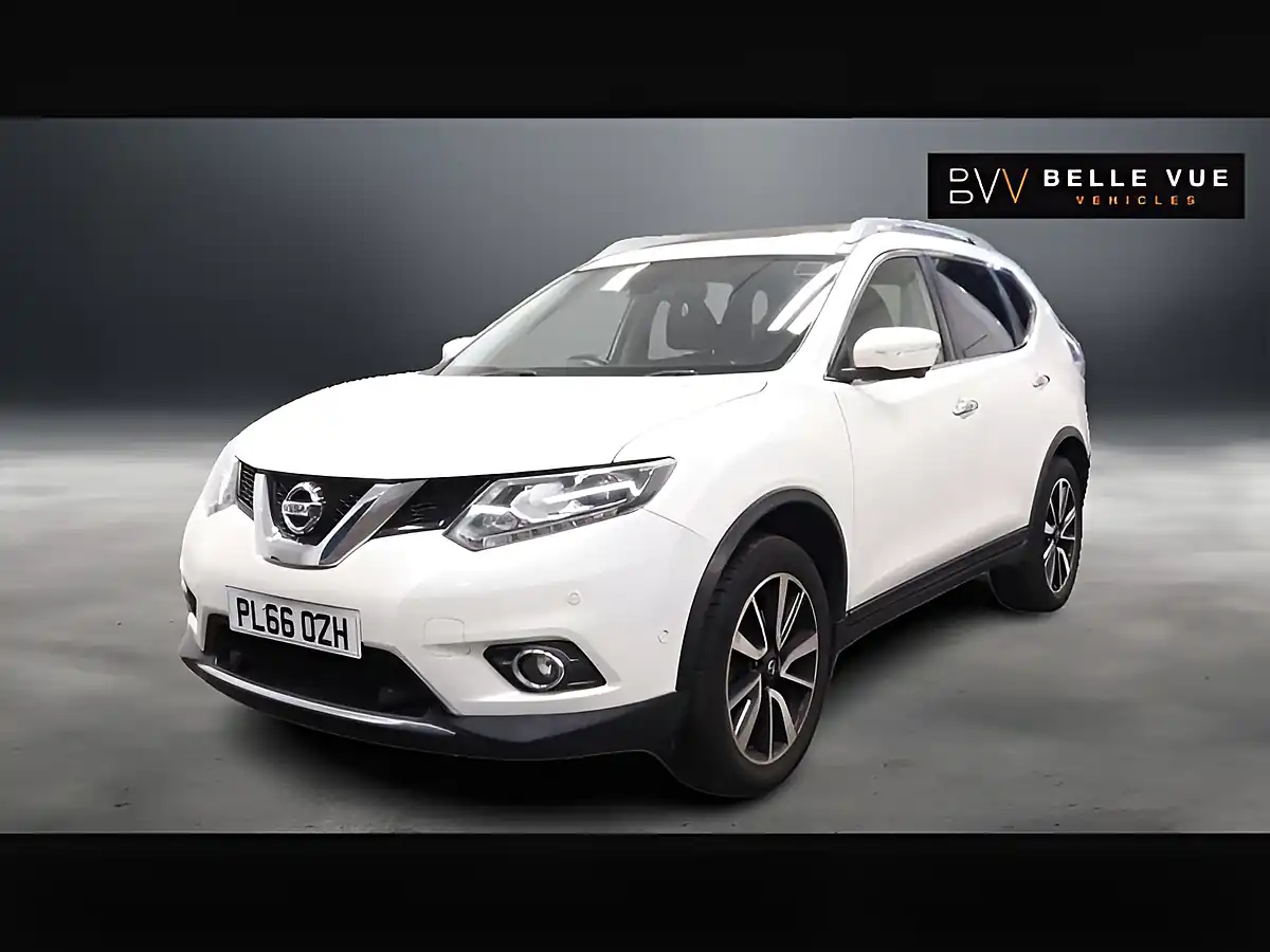 Used 2017 Nissan X-Trail Tekna Storm White - Interior and Exterior details 8