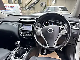 Used 2017 Nissan X-Trail Tekna White - Interior and Exterior details 13