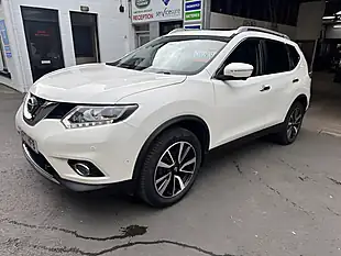 Used 2017 Nissan X-Trail Tekna White - Interior and Exterior details 7