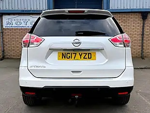 Used 2017 Nissan X-Trail Tekna White - Interior and Exterior details 8
