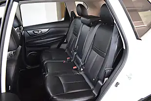 Used 2017 Nissan X-Trail Tekna White - Interior and Exterior details 13