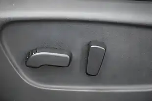 Used 2017 Nissan X-Trail Tekna White - Interior and Exterior details 15