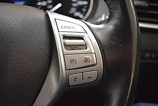 Used 2017 Nissan X-Trail Tekna White - Interior and Exterior details 19