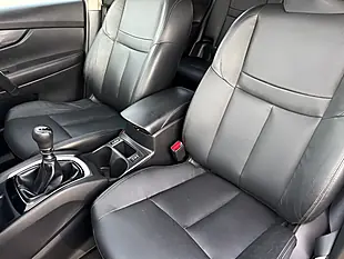 Used 2017 Nissan X-Trail Tekna White - Interior and Exterior details 10