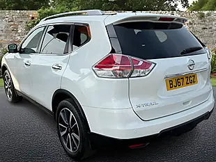 Used 2017 Nissan X-Trail Tekna White - Interior and Exterior details 5
