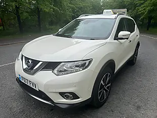 Used 2017 Nissan X-Trail Tekna White - Interior and Exterior details 7