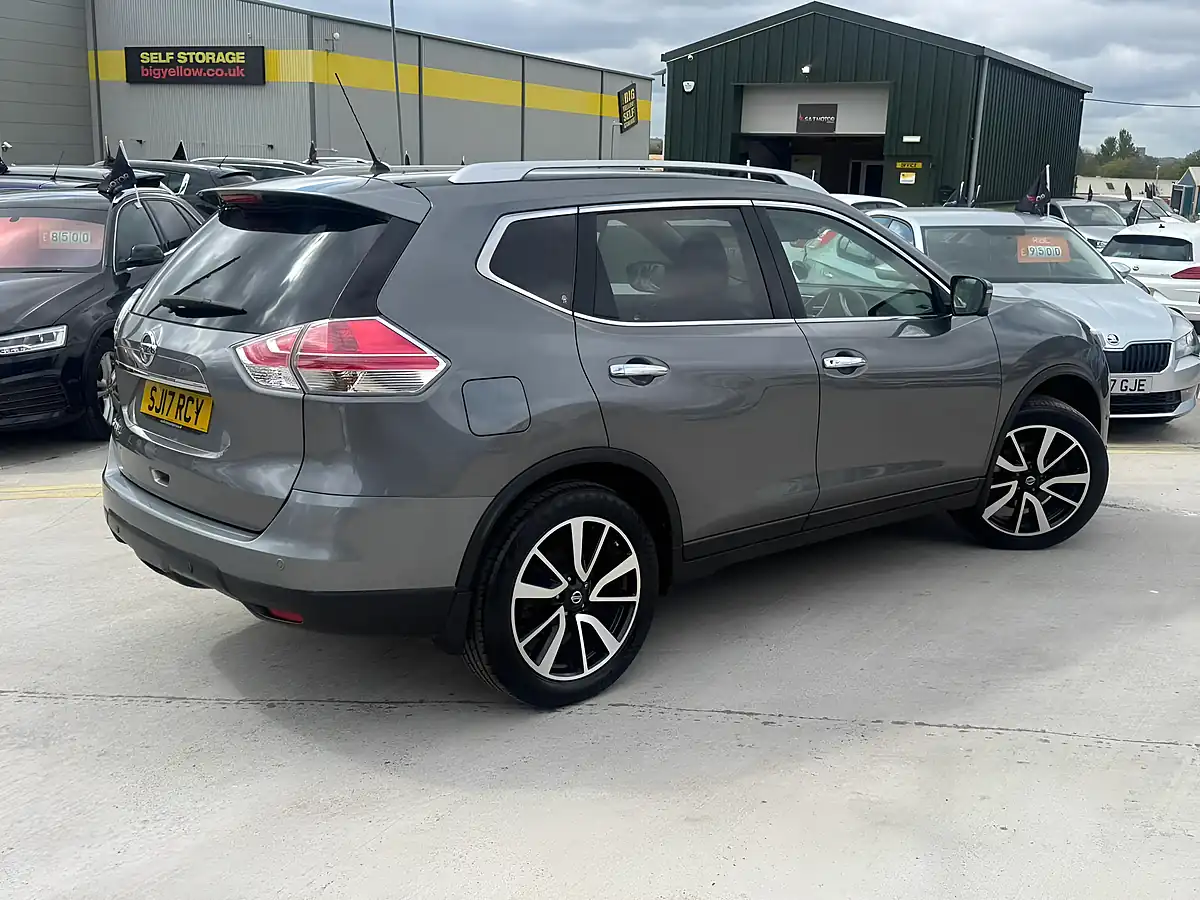 Used 2017 Nissan X-Trail Tekna Xtron Grey - Interior and Exterior details 11