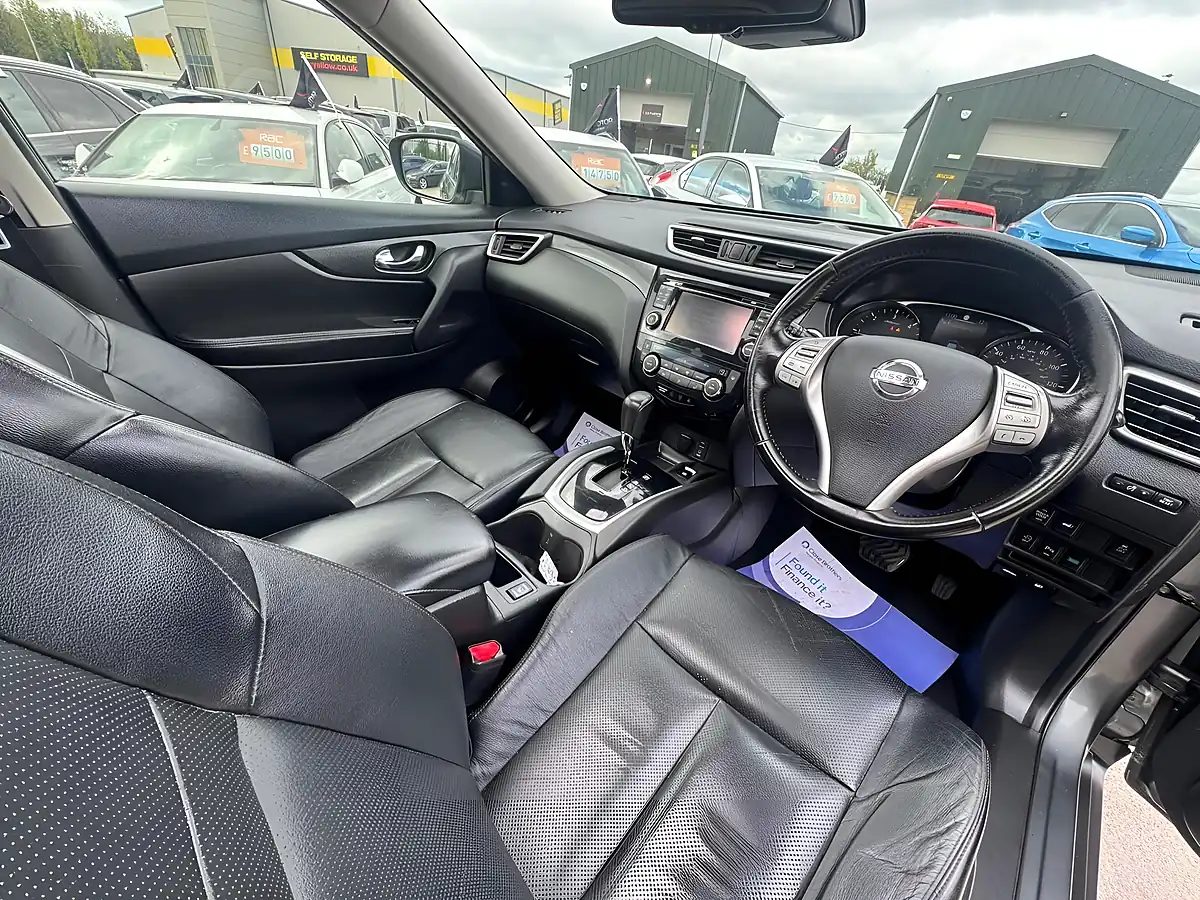 Used 2017 Nissan X-Trail Tekna Xtron Grey - Interior and Exterior details 14