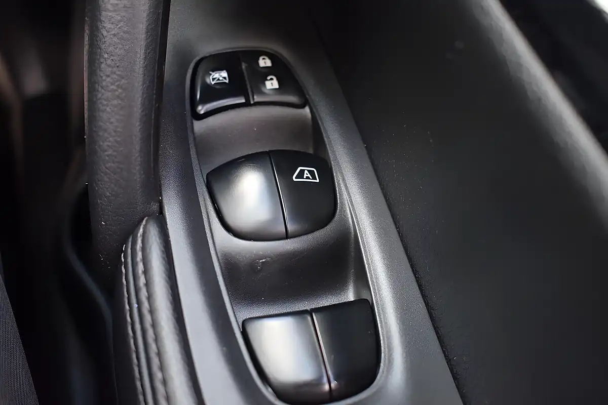 Used 2017 Nissan X-Trail Tekna Xtron Grey - Interior and Exterior details 20
