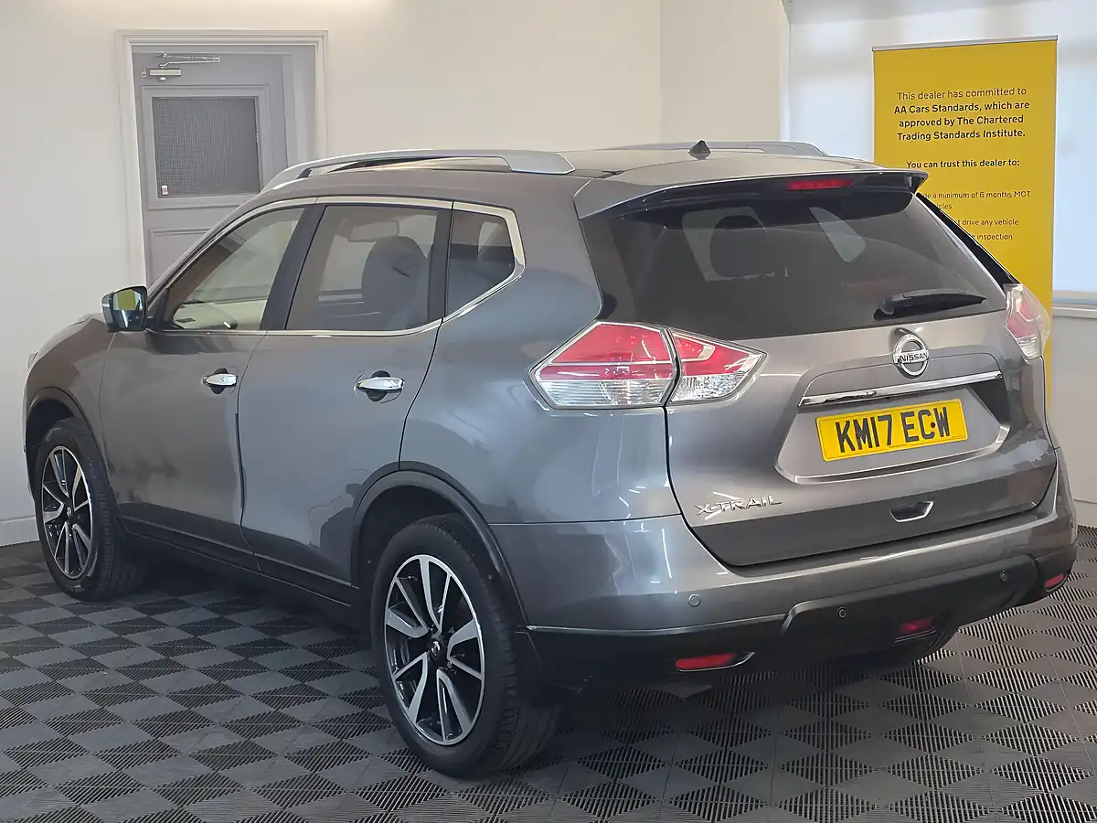 Used 2017 Nissan X-Trail Tekna Xtron Grey - Interior and Exterior details 6