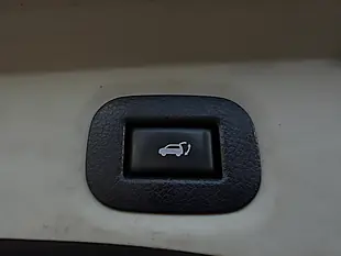 Used 2017 Nissan X-Trail Tekna Xtron Silver - Interior and Exterior details 19