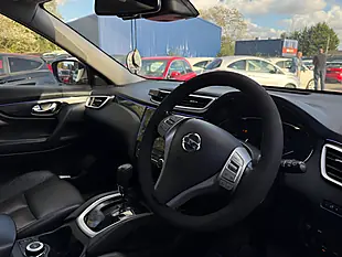 Used 2017 Nissan X-Trail Tekna Xtron Silver - Interior and Exterior details 8