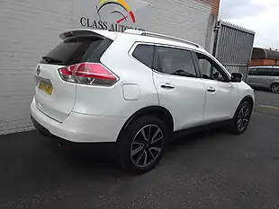 Used 2017 Nissan X-Trail Tekna Xtron White - Interior and Exterior details 10
