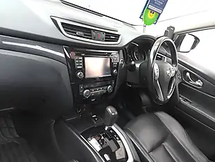 Used 2017 Nissan X-Trail Tekna Xtron White - Interior and Exterior details 11