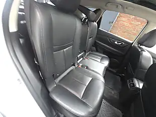 Used 2017 Nissan X-Trail Tekna Xtron White - Interior and Exterior details 16