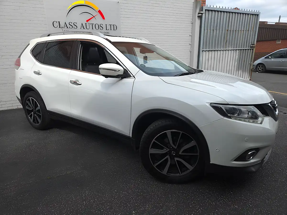 Used 2017 Nissan X-Trail Tekna Xtron White - Interior and Exterior details 5