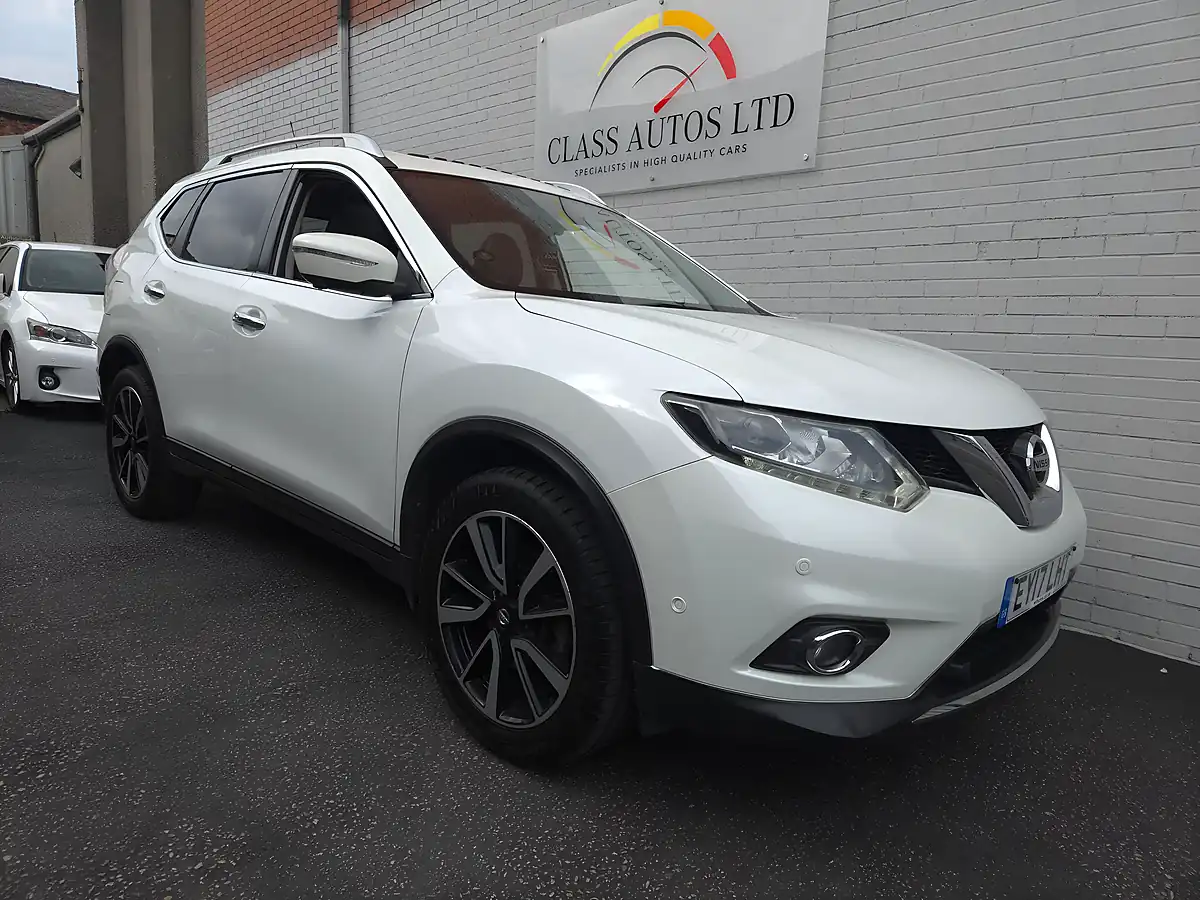 Used 2017 Nissan X-Trail Tekna Xtron White - Interior and Exterior details 6