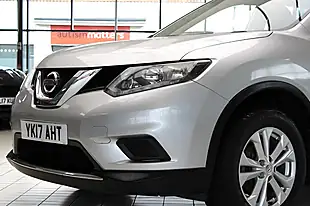 Used 2017 Nissan X-Trail Visia Silver - Interior and Exterior details 4