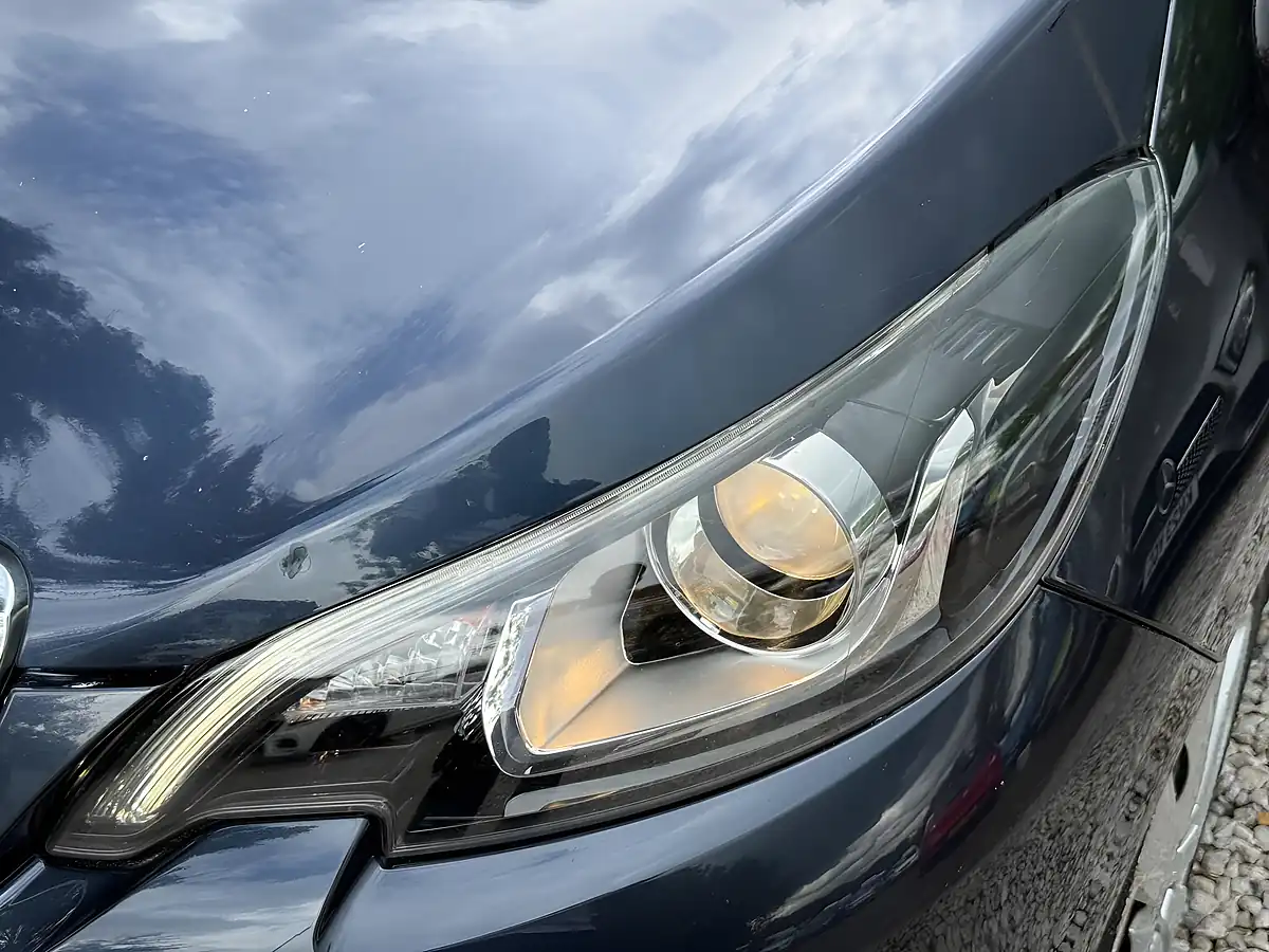 Used 2017 Peugeot 108 Active Blue - Interior and Exterior details 19