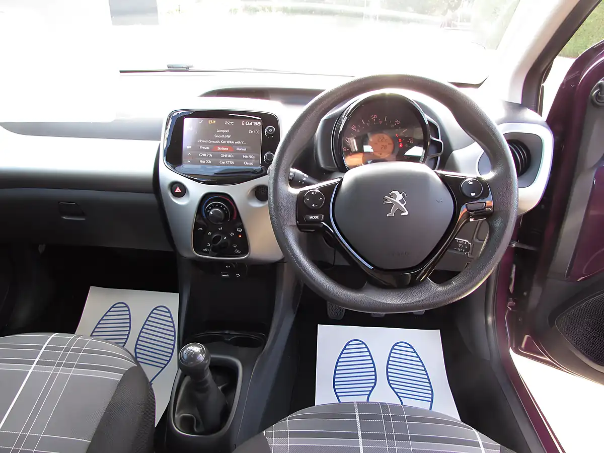 Used 2017 Peugeot 108 Active Purple - Interior and Exterior details 7