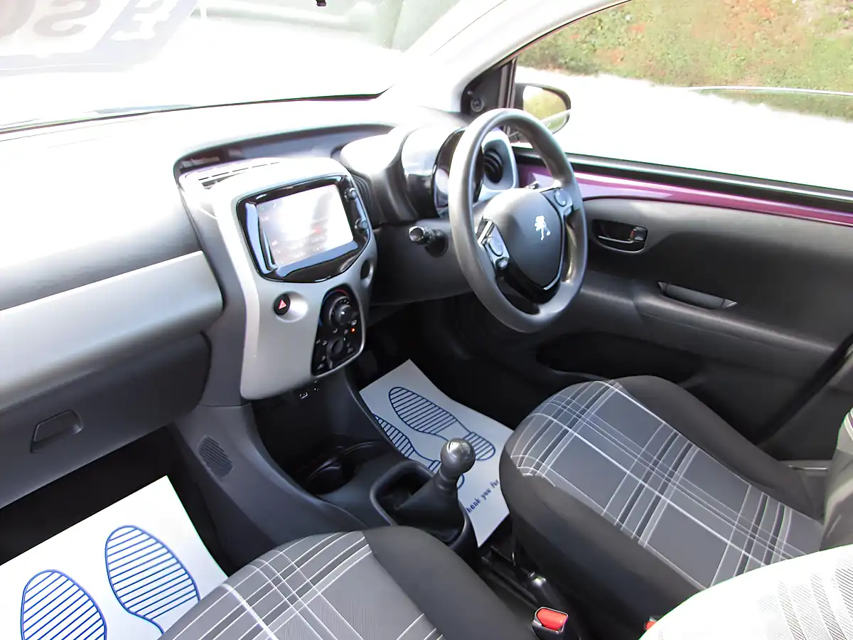Used 2017 Peugeot 108 Active Purple - Interior and Exterior details 9
