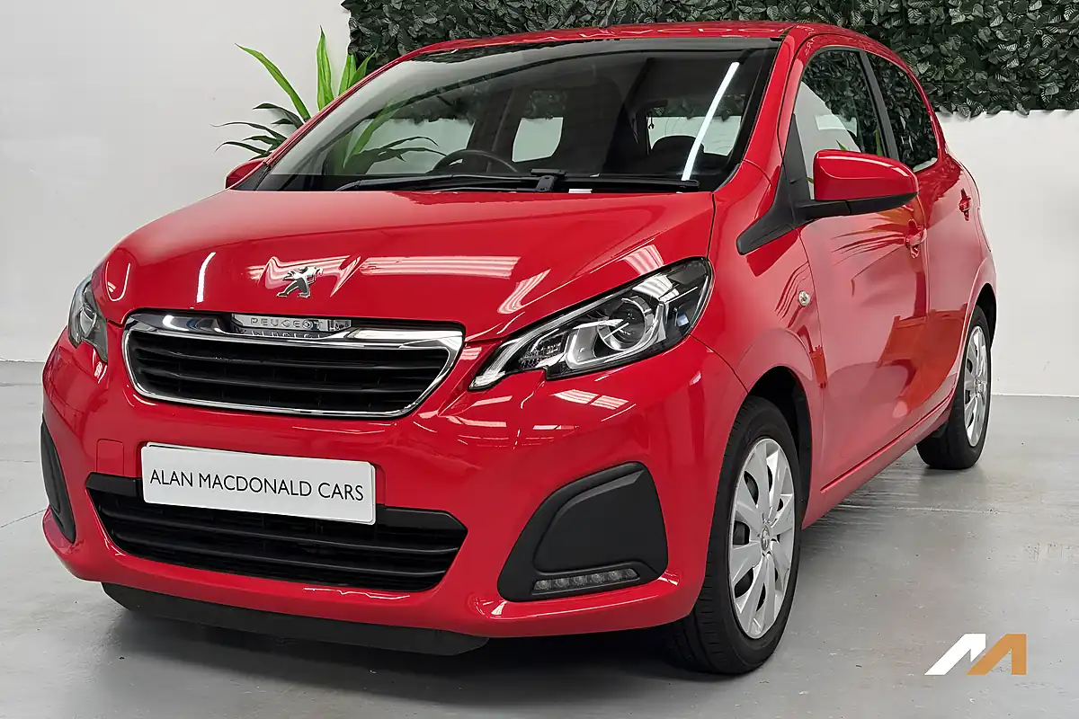 Used 2017 Peugeot 108 Active Red - Interior and Exterior details 4