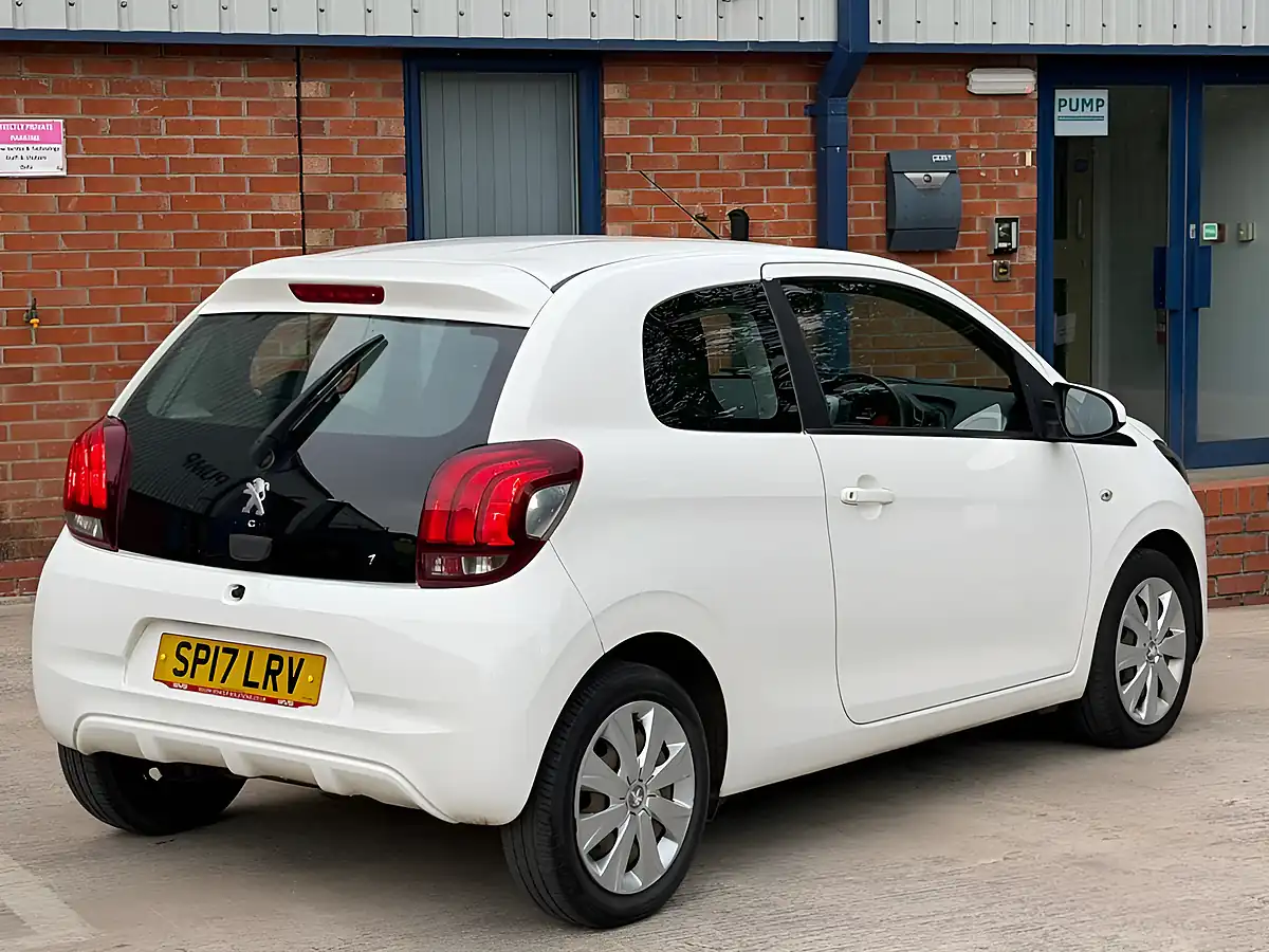 Used 2017 Peugeot 108 Active White - Interior and Exterior details 5