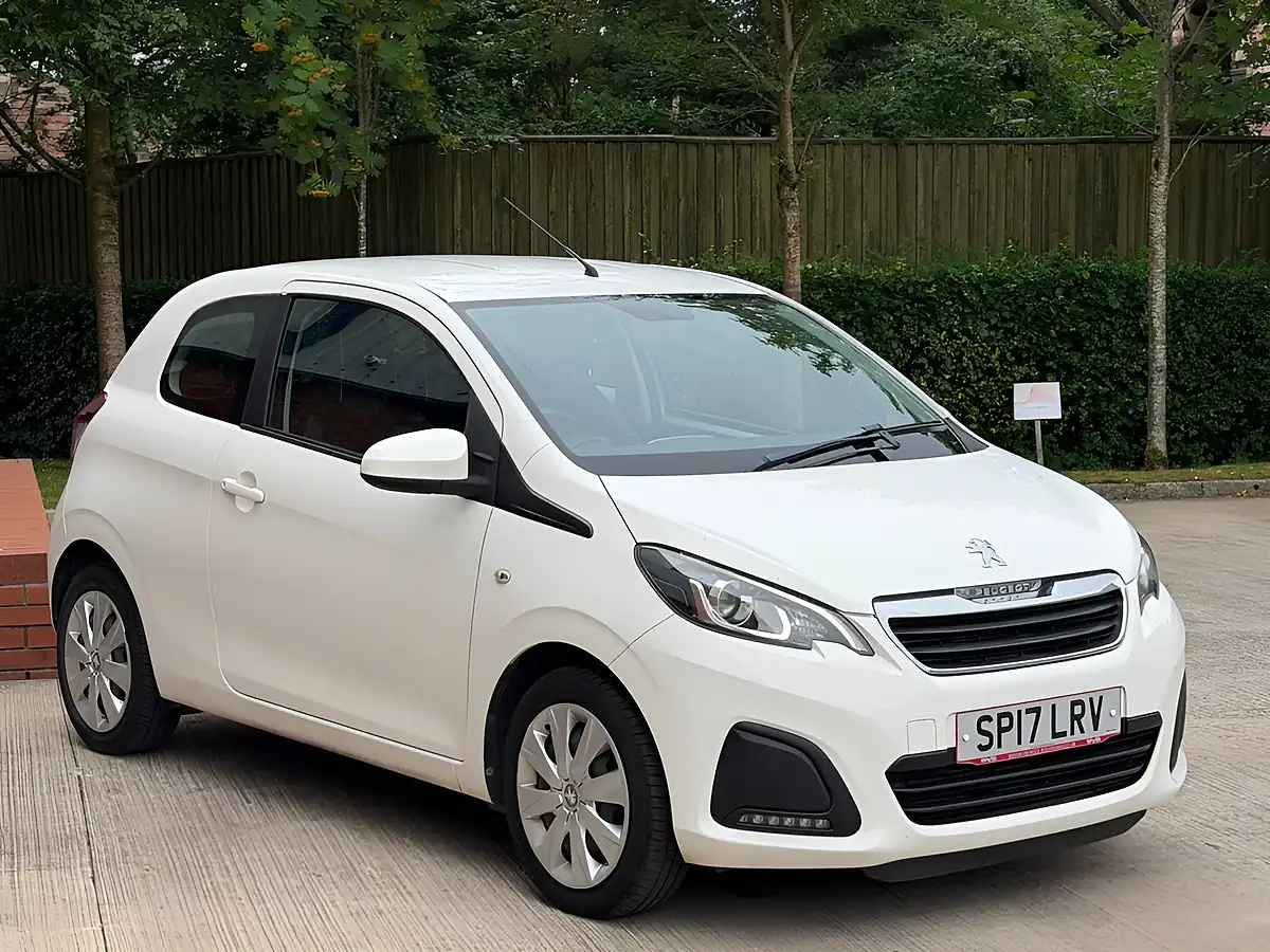 Used 2017 Peugeot 108 Active White - Interior and Exterior details 7