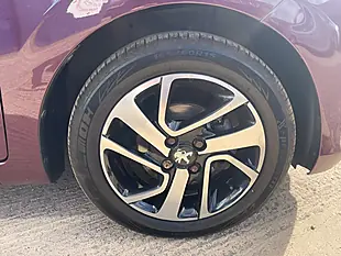 Used 2017 Peugeot 108 Allure Purple - Interior and Exterior details 10