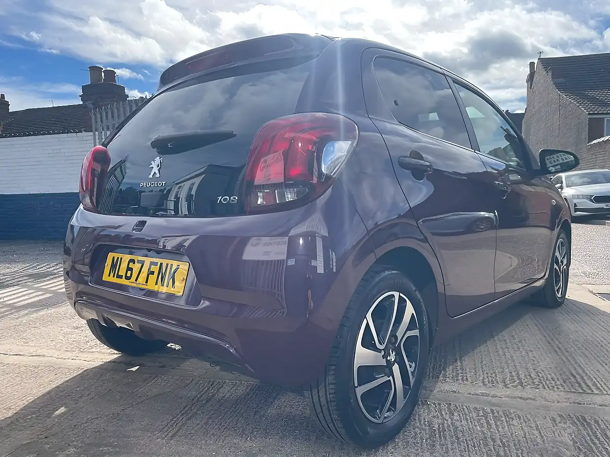 Used 2017 Peugeot 108 Allure Purple - Interior and Exterior details 17
