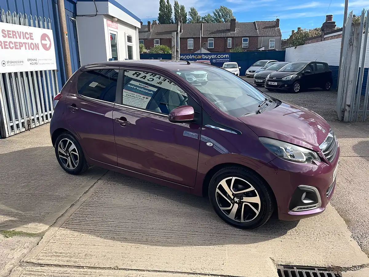Used 2017 Peugeot 108 Allure Purple - Interior and Exterior details 9