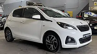 Used 2017 Peugeot 108 Allure White - Interior and Exterior details 4