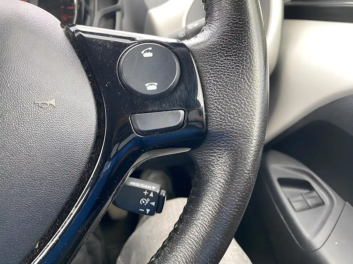 Used 2017 Peugeot 108 Allure White - Interior and Exterior details 19