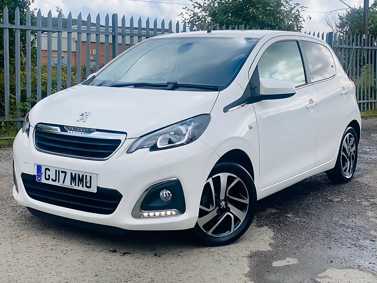 Used 2017 Peugeot 108 Allure White - Interior and Exterior details 3