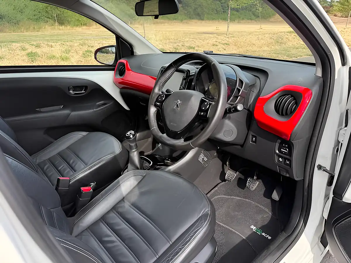 Used 2017 Peugeot 108 GT Line Diamond White - Interior and Exterior details 15
