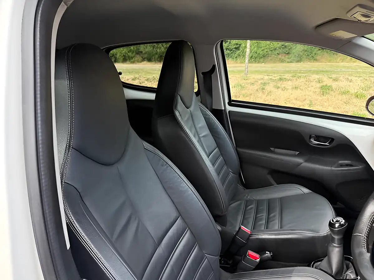 Used 2017 Peugeot 108 GT Line Diamond White - Interior and Exterior details 16