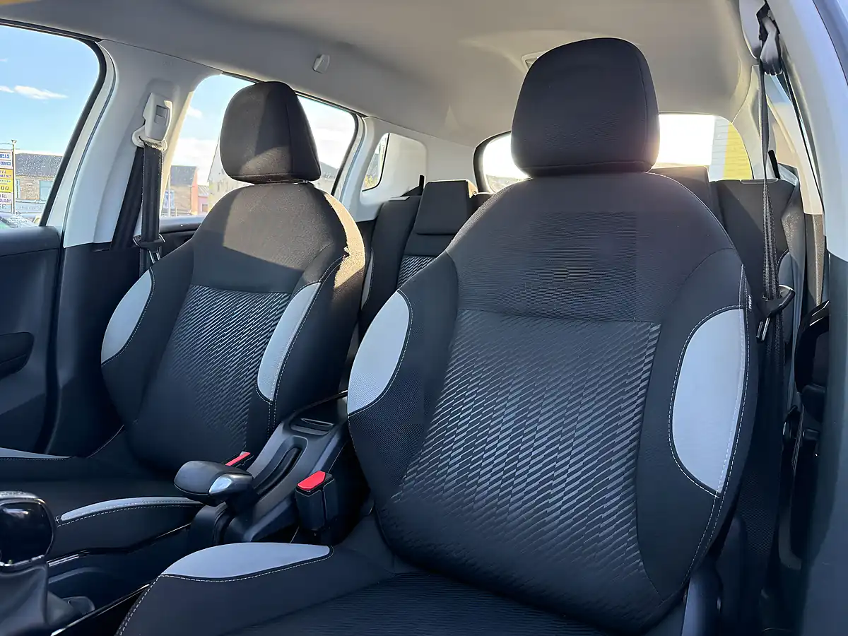 Used 2017 Peugeot 2008 Access (a/C) White - Interior and Exterior details 13