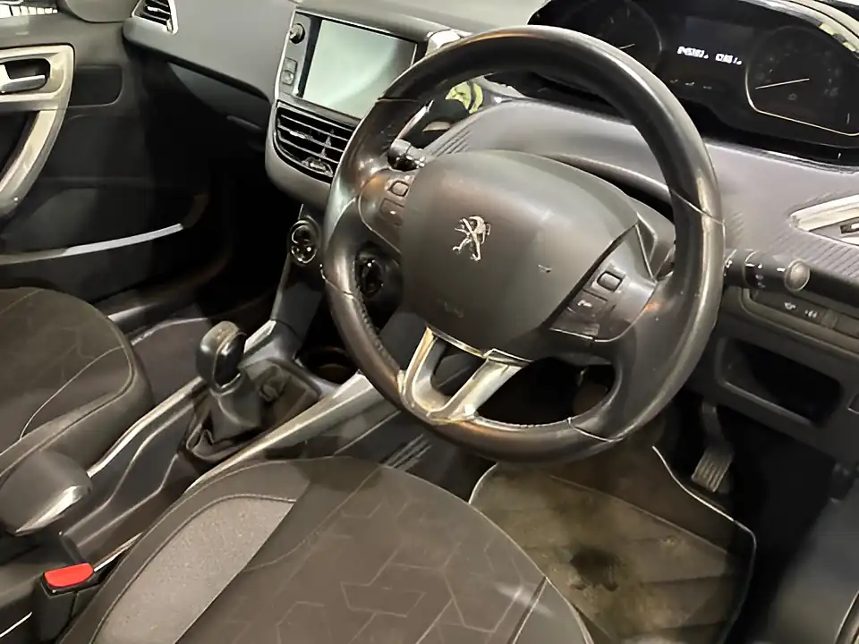 Used 2017 Peugeot 2008 Active Grey - Interior and Exterior details 3