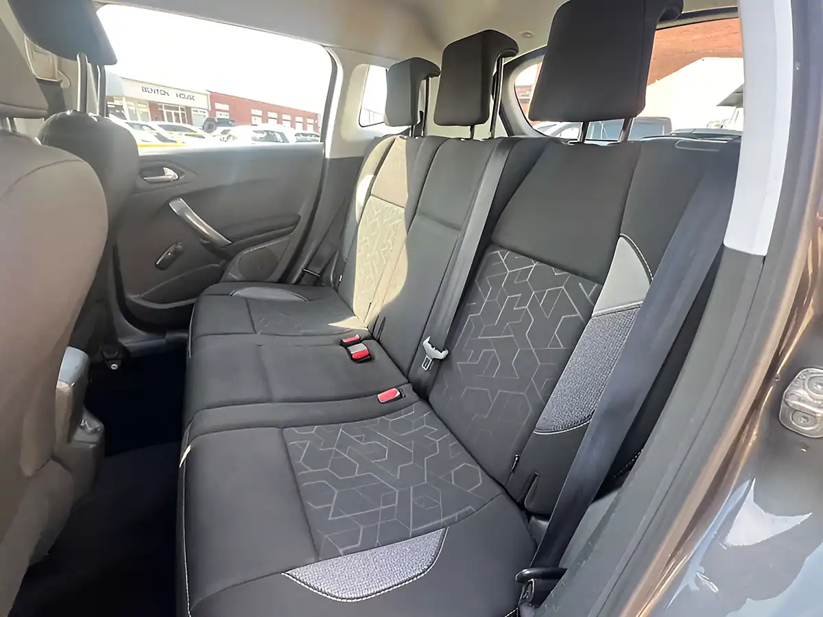 Used 2017 Peugeot 2008 Active Nimbus Grey - Interior and Exterior details 13
