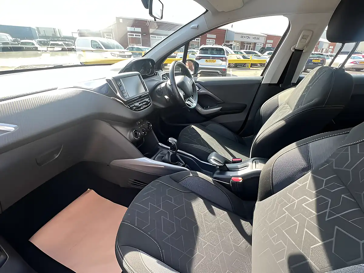 Used 2017 Peugeot 2008 Active Nimbus Grey - Interior and Exterior details 16