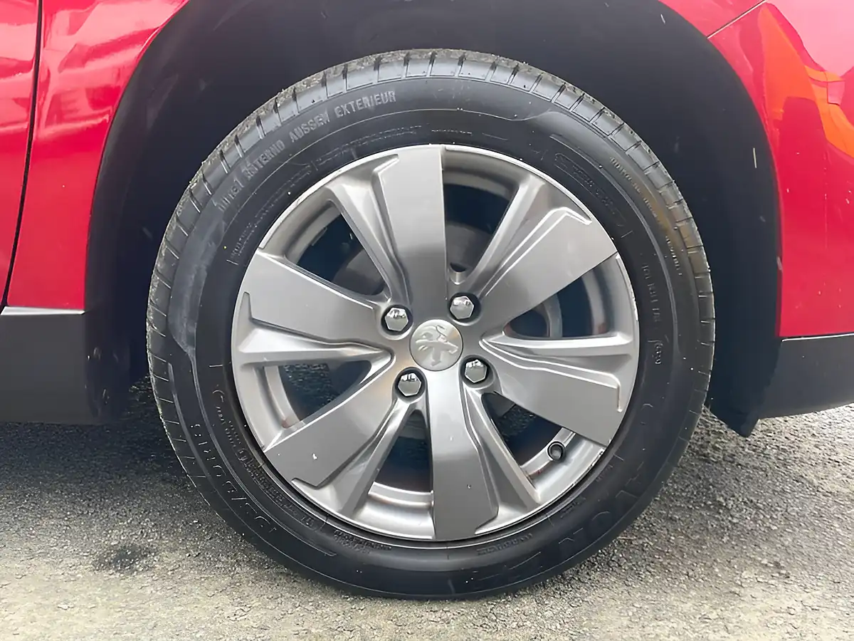 Used 2017 Peugeot 2008 Active Red - Interior and Exterior details 10